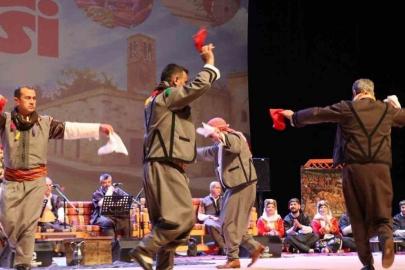 Denizli’de düzenlenen "Urfa Sıra Gecesi" ile kültürler buluştu