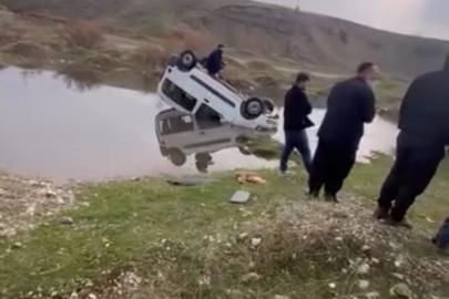 Hafif ticari araç yapay gölete uçtu, sürücü yaralandı