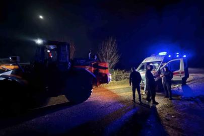 Hasta almaya giderken yolda kalan ambulansı özel idare ekipleri kurtardı