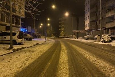 Mardin’de mevsimin ilk karı yağdı