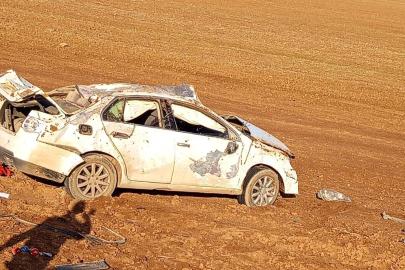 Şanlıurfa'da otomobil tarlaya uçtu: 1 yaralı