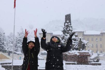 Türkiye’de kar esareti başladı, 15 ilde okullar tatil edildi