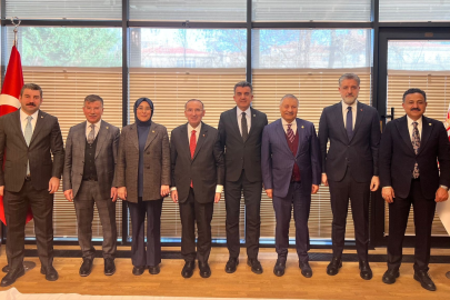 AK Parti Şanlıurfa Milletvekilleri ‘Urfa’ için toplantı yaptı
