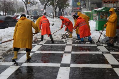 Haliliye Belediyesi’nden karla mücadelede kesintisiz hizmet