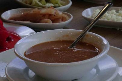 Kış aylarının doğal antibiyotiği tarhana çorbası yoğun talep görüyor