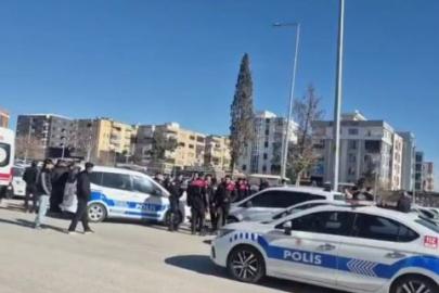 Şanlıurfa Adliyesi önünde silahlı kavga