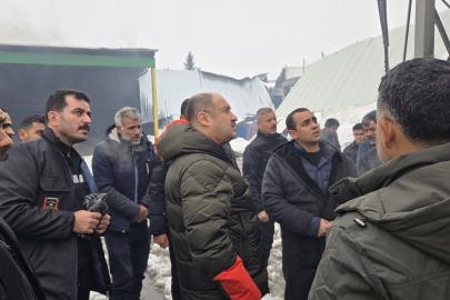 Şanlıurfa Hali'nde sundurma zararı büyük