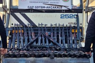 Şanlıurfa’da bir kamyonda cephanelik ele geçirildi