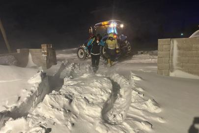 Kar yağışına rağmen sağlık hizmetleri aksamadı