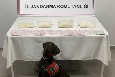 4 kilogram uyuşturucu ele geçirildi: 3 gözaltı
