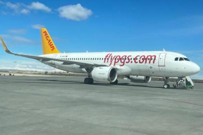 Antep'e inemeyen uçaklar Şanlıurfa'ya yönlendirildi