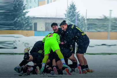 Siverek sultanları kış masalı yazıyor