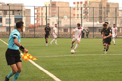 Viranşehir zirveyi bırakmıyor