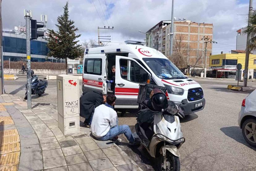 Devrilen motosikletin sürücüsü yaralandı