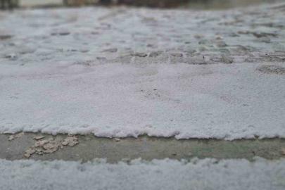 Dolu vurdu, etraf bir anda beyaza büründü