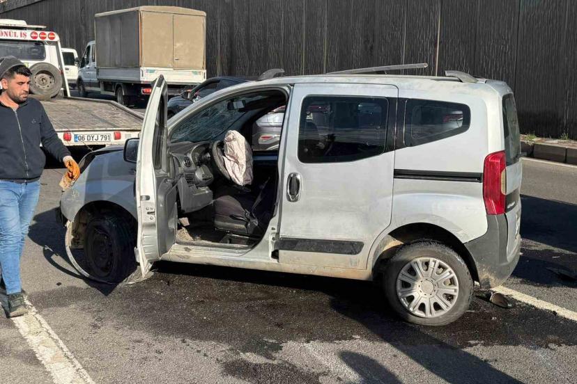 Düğün konvoyunda kaza: 3 yaralı