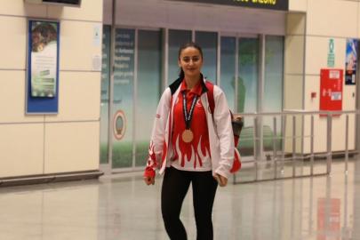 Dünya Üçüncüsü Şanlıurfalı sporcu kente döndü