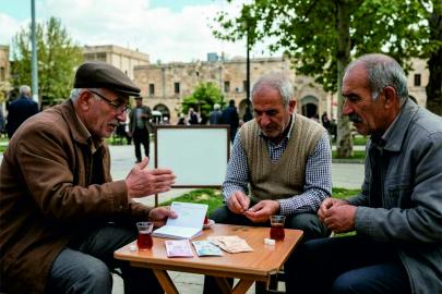 Emeklilere bayram ikramiyesi ödeniyor