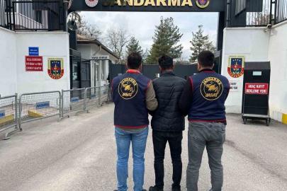 Farklı suçlardan araması bulunan 138 kişi yakalandı