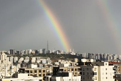 Gökyüzü Şanlıurfa'ya gülümsüyor