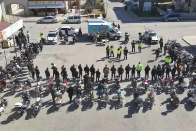 Jandarmadan motosiklet sürücülerine güvenli sürüş eğitimi