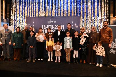 Koruyucu aileleri iftarda ağırladılar