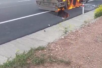 Mazot yüklü tanker alev aldı