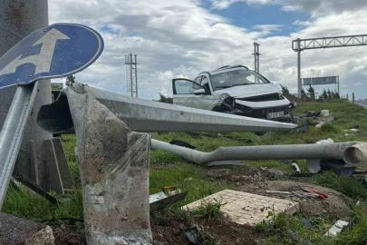 Okul servisi kaza yaptı: 13’ü öğrenci 15 yaralı