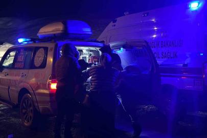 Rahatsızlanan hasta arazi tipi ambulansla hastaneye kaldırıldı