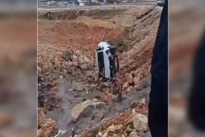 Şanlıurfa’da araç şarampole uçtu: Yaralılar var