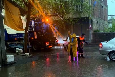 Şanlıurfa'da dolu yağışı etkili oldu