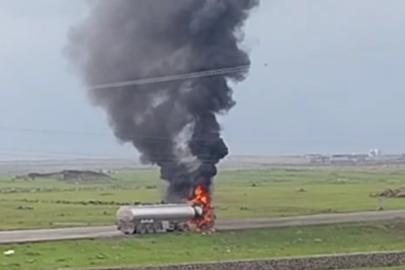 Seyir halindeki tır alev topuna döndü