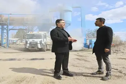 Siverek Belediyesi 12 yıl aradan sonra yeniden asfalt üretimine başladı