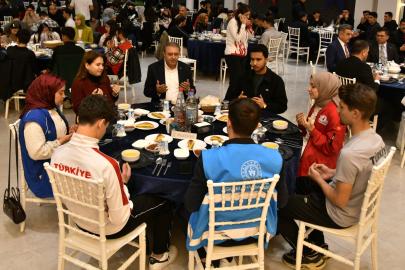 Vali Şıldak: Şanlıurfa'da 7 bin 500 gence ulaşıldı