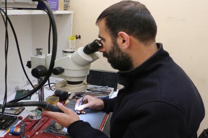 Yüksek voltajlı şarj aletleri telefonlara zarar veriyor