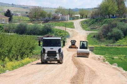 14 kilometrelik grup yolunu asfaltla buluşturuyor