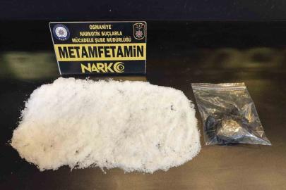 3 araçta uyuşturucu operasyonu: 5 tutuklama