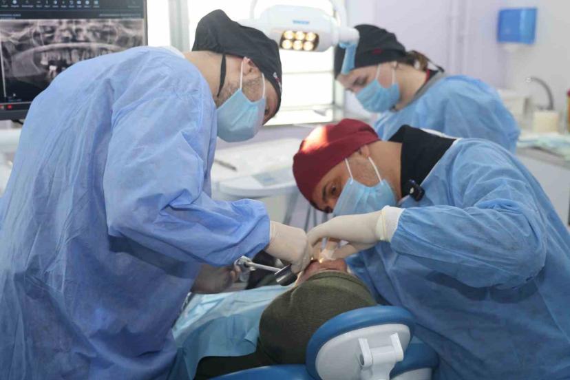 Ağız ve Diş Sağlığı Hastanesi’nde implant tedavisi başladı