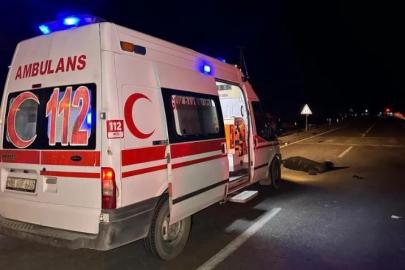 Akaryakıt yüklü TIR devrildi: Sürücü hayatını kaybetti