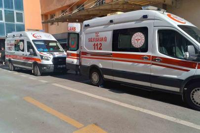 Bıçaklı ve sopalı kavga: 1 yaralı