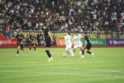 Bir gol yedik, bin 'of' çektik