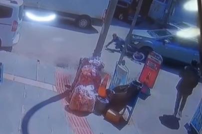 Bisikletiyle otomobilin altına giren çocuk metrelerce sürüklendi: O anlar kamerada