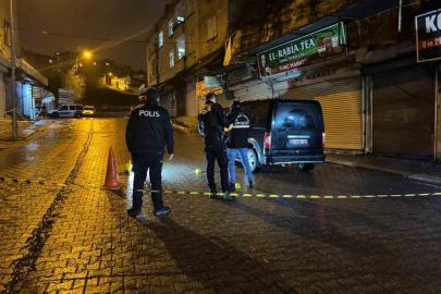 Etrafa rastgele ateş açtı: 1 kişi yaralandı