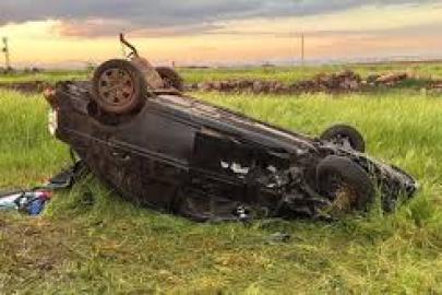 Faciadan dönüldü: Takla atan araçtaki 10 kişi yaralandı