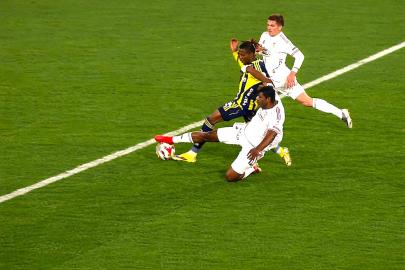 Fenerbahçe'ye verilen penaltı doğru mu?