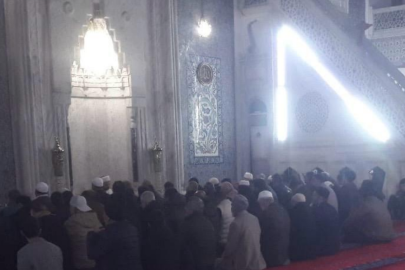 Filistin için dua ve dayanışma Dergah'ta devam ediyor