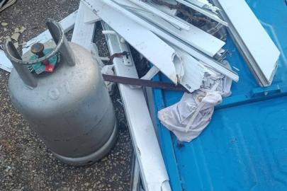 Gaz parlaması nedeniyle yaşlı kadın alevlerin arasında kaldı