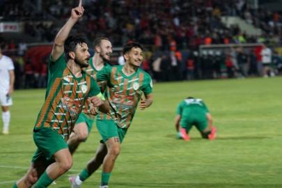 Güney attı, Yeşilyurt finale yükseldi