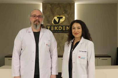 Karın bölgesindeki 30 santimlik dev tümör ameliyatla çıkarıldı