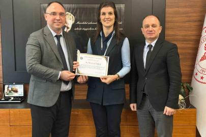 Küçük çocuğun hayatını sekreter kurtardı